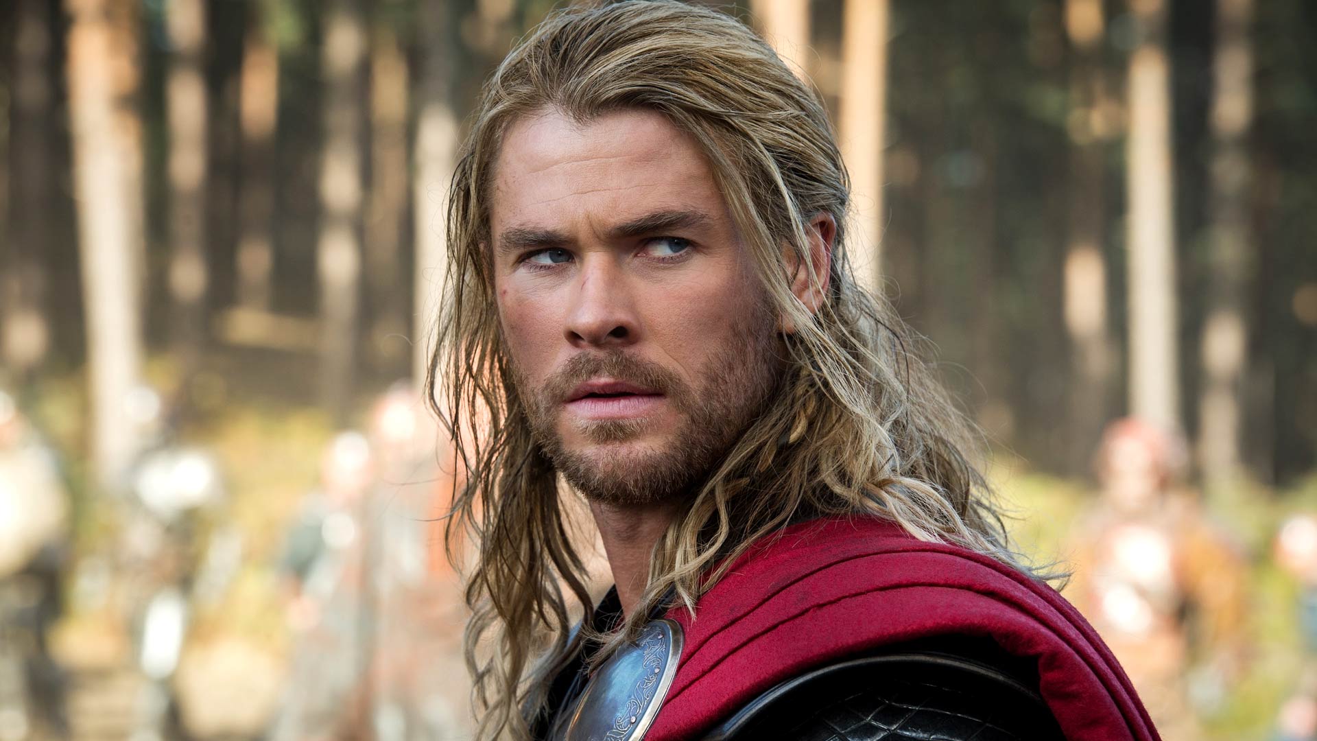 Chris Hemsworth as thor in avengers age of ultron wallpapers ...
