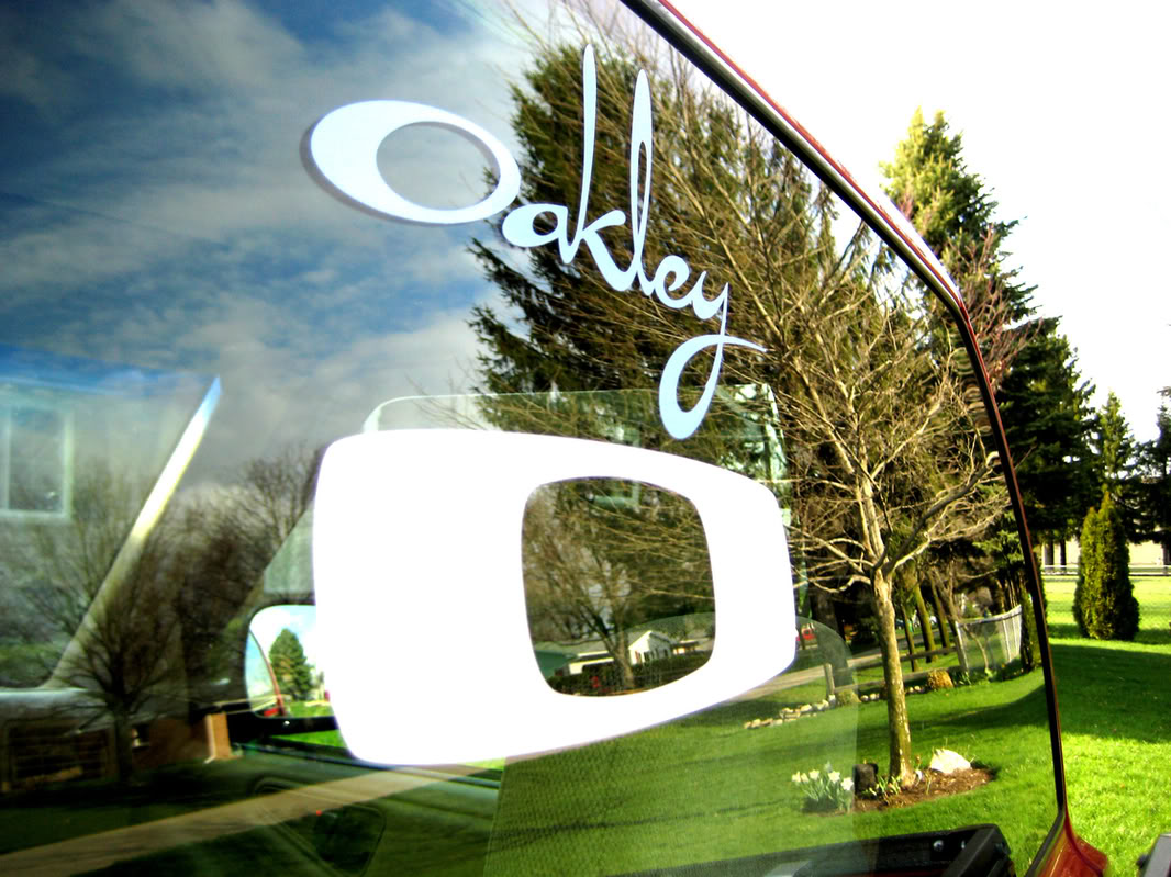 Oakley Graphics Code | Oakley Comments & Pictures