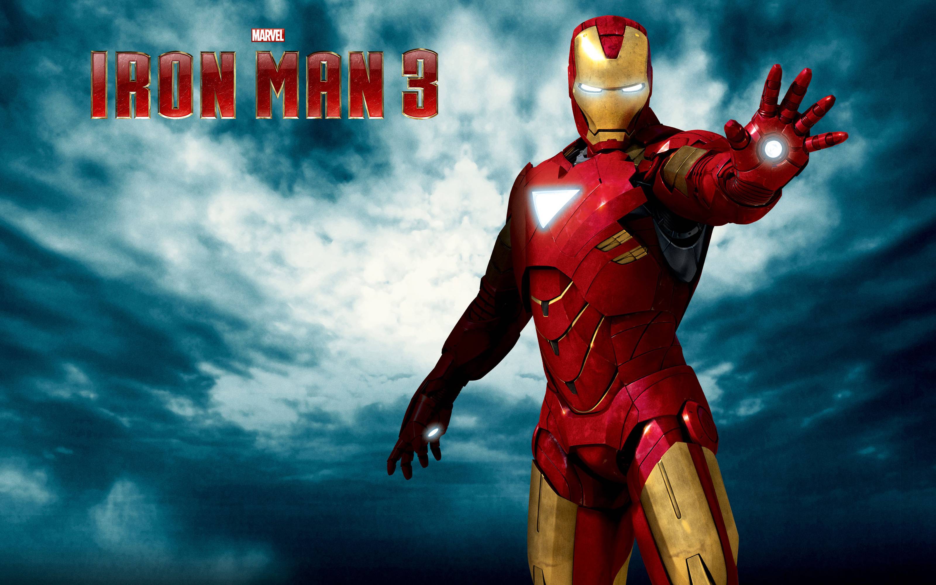 Железный человек три 3. Айронмен Железный человек. Iron man 3. Железный человек обои. Железный человек 3 картинки.