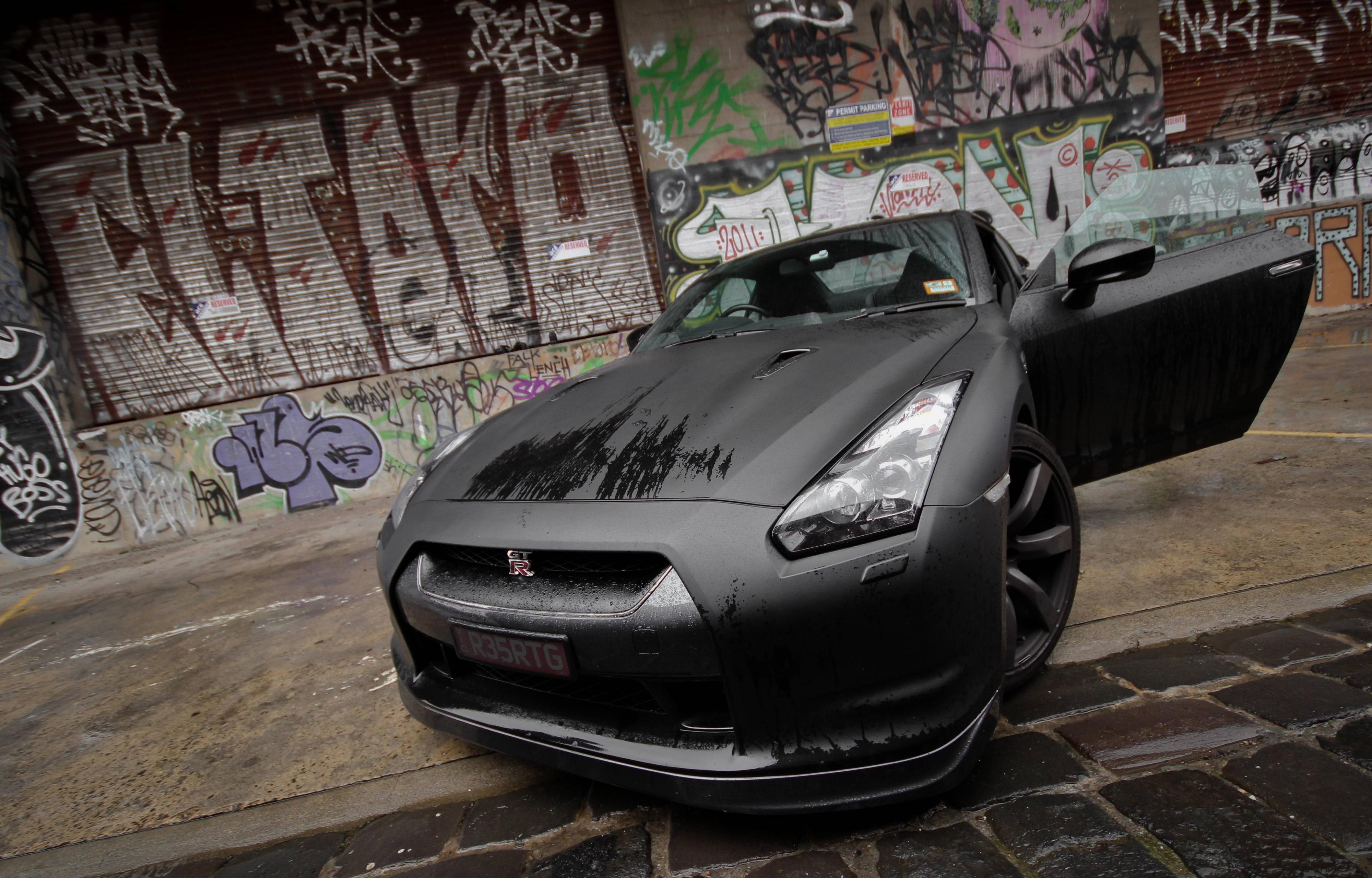Black Nissan GT-R R35 Car Images Wallpaper Des #3902 Wallpaper ...