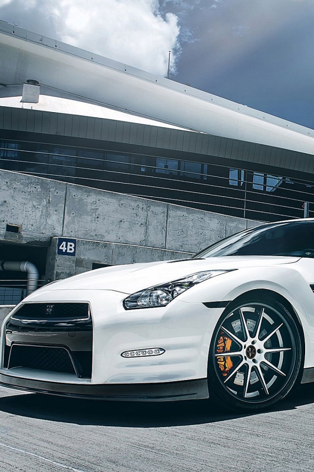 Car Nissan Gt R R35 Parking Tuning Mobile Wallpaper - Mobiles Wall