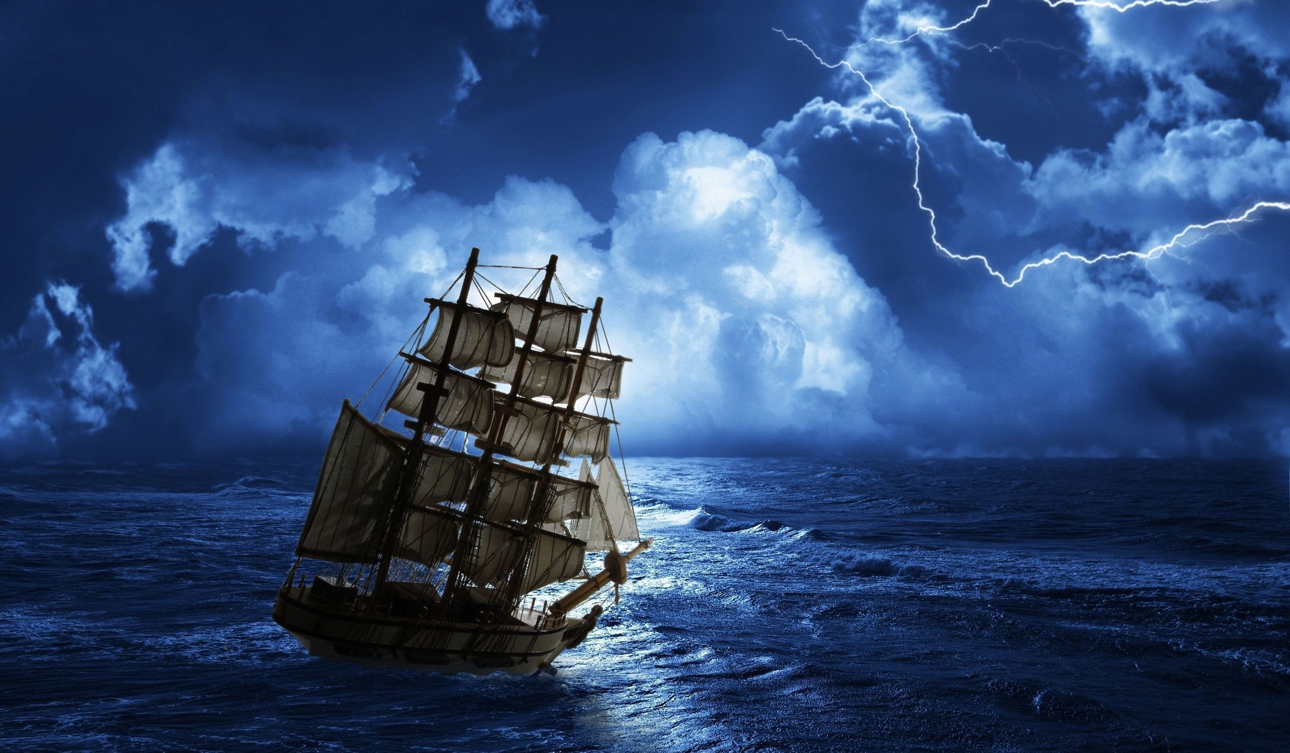 High Res Lightning Sailboat Wallpapers Pic
