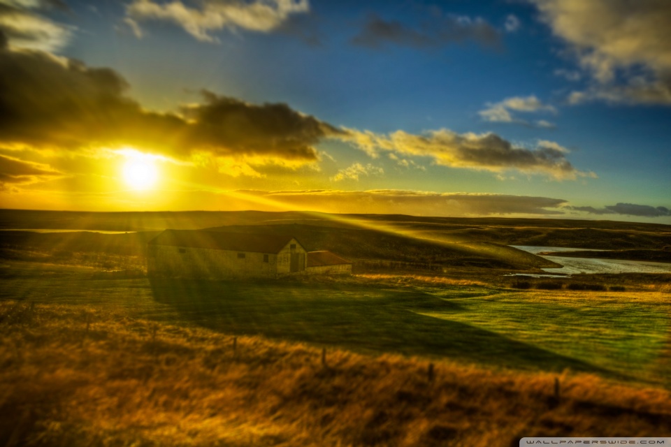 The Setting Sun and the Farm HD desktop wallpaper Fullscreen