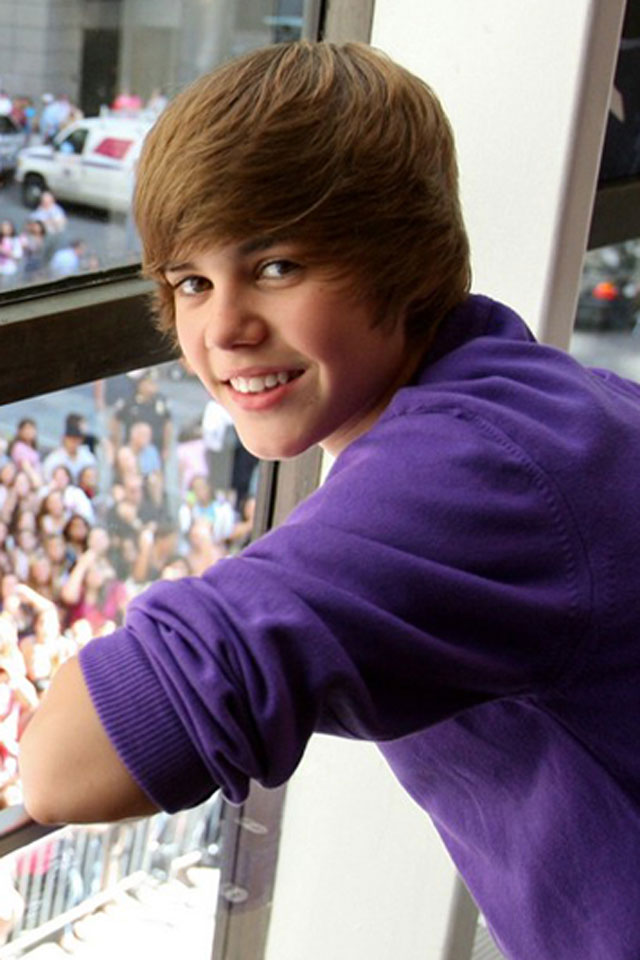 Justin Bieber Wallpaper for iPhone 4S | iPhone 5 rEborn