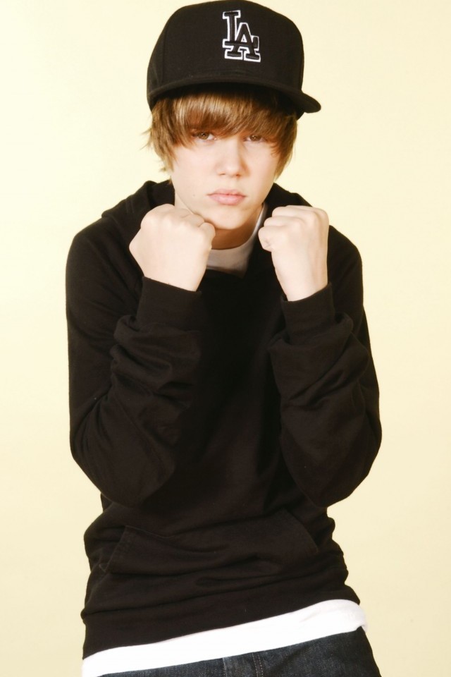 Justin Bieber 2 iPhone Wallpapers, iPhone 5(s)/4(s)/3G Wallpapers