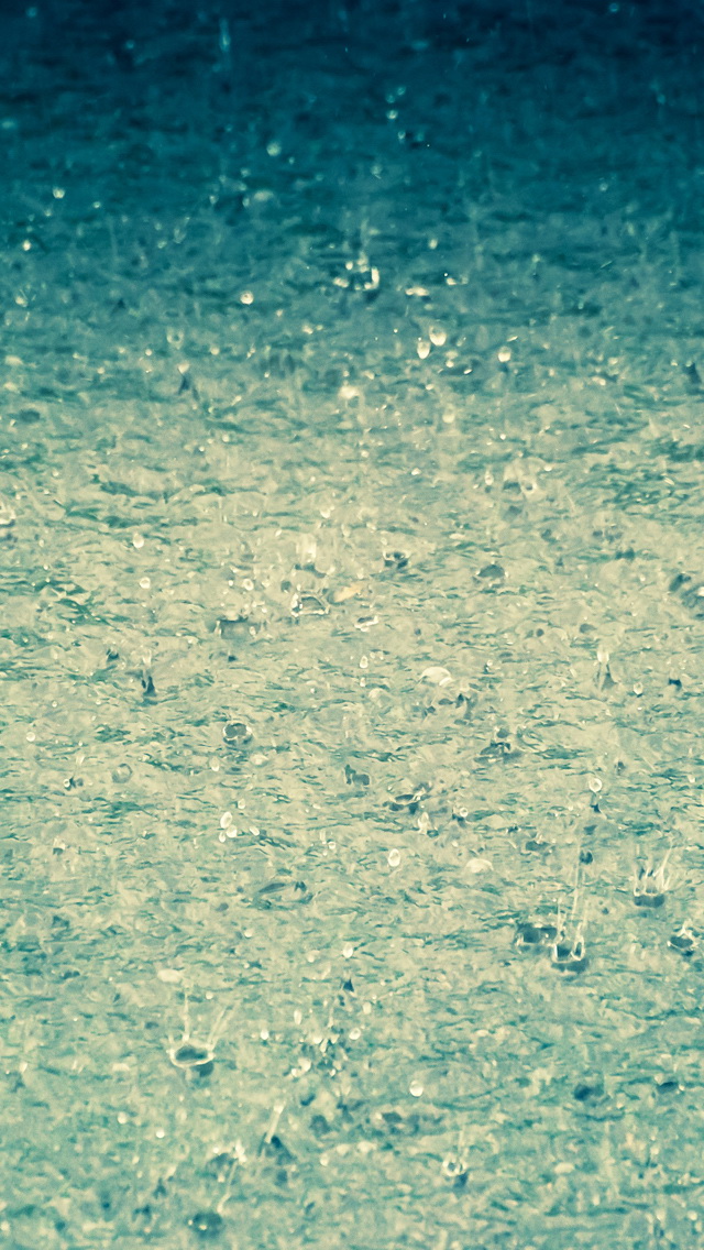 Raindrops Falling On The Ground Wallpaper - Free iPhone Wallpapers