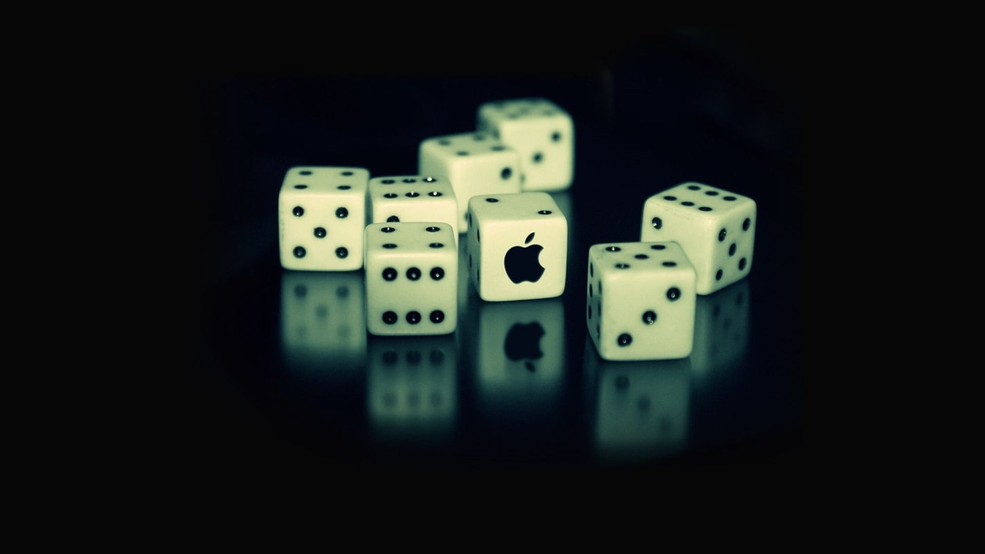 Dices And Apple Dices Mac Wallpaper Download | Free Mac Wallpapers ...