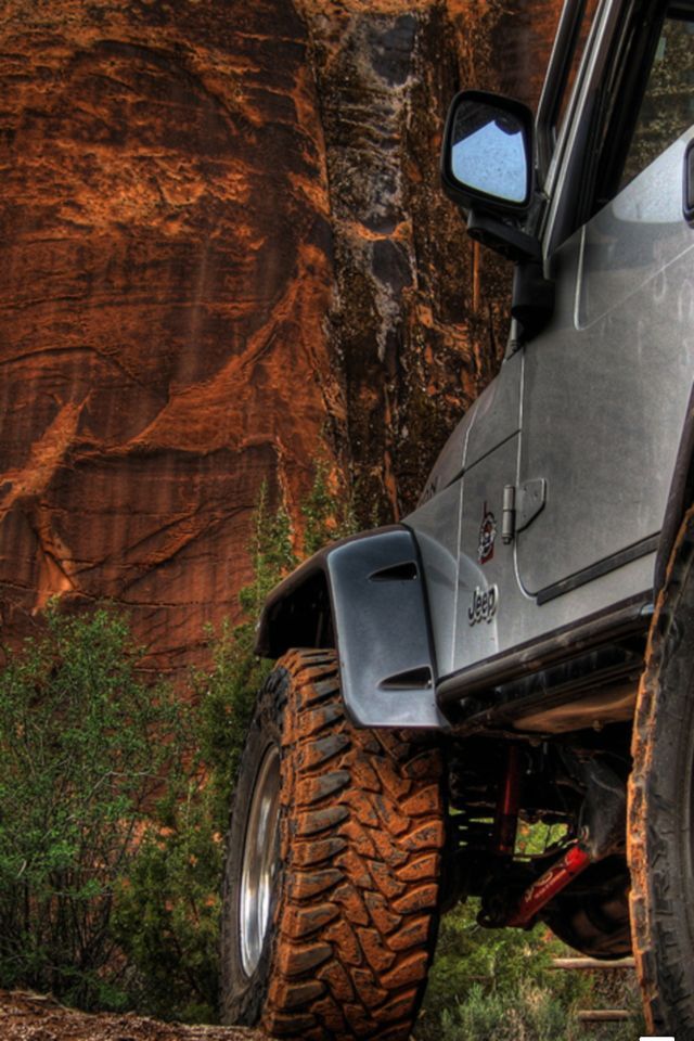HD iPhone 4 Jeep Wallpapers and Background iPhone 4 & 4S