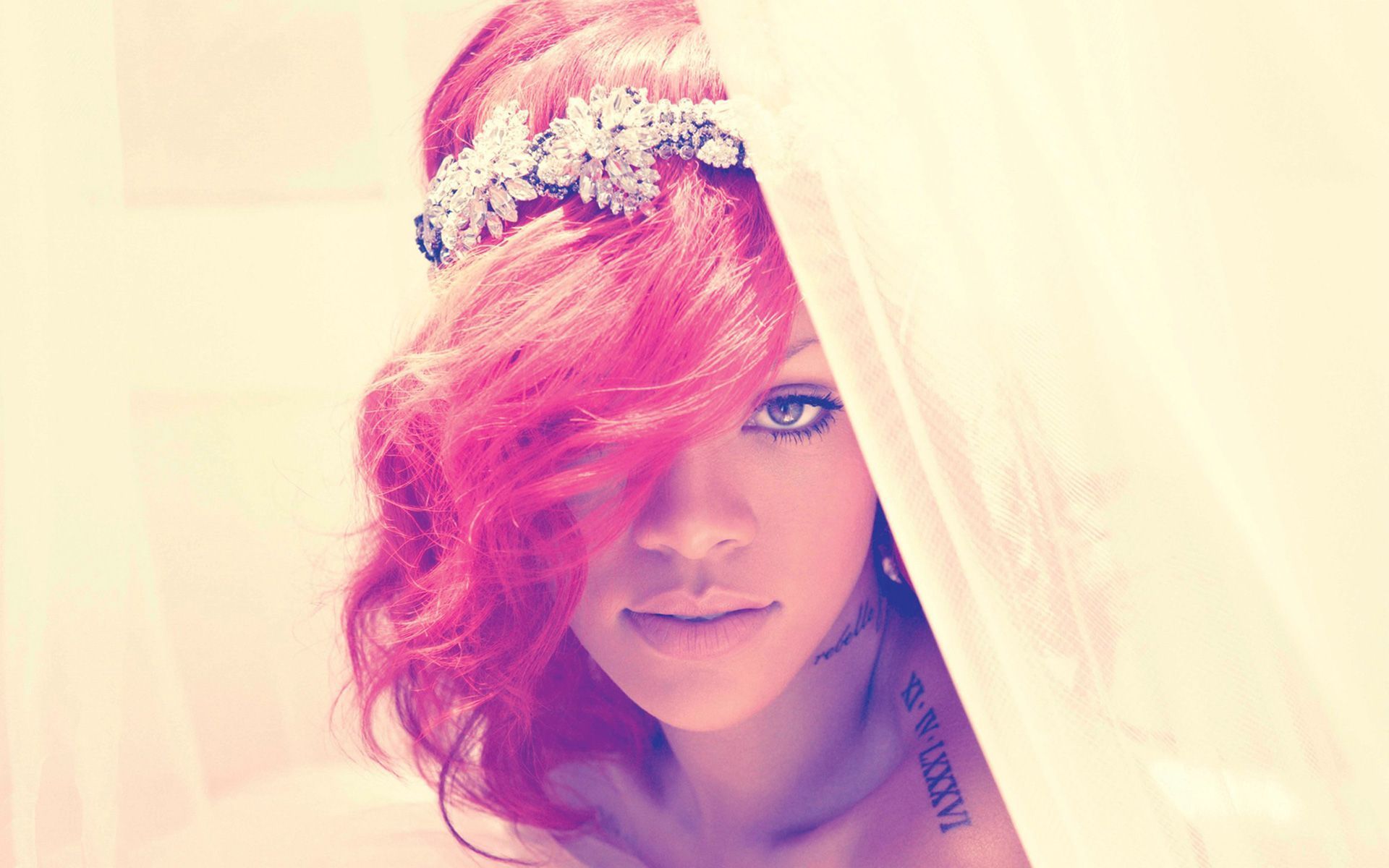 Rihanna 2011 New Wallpapers | HD Wallpapers