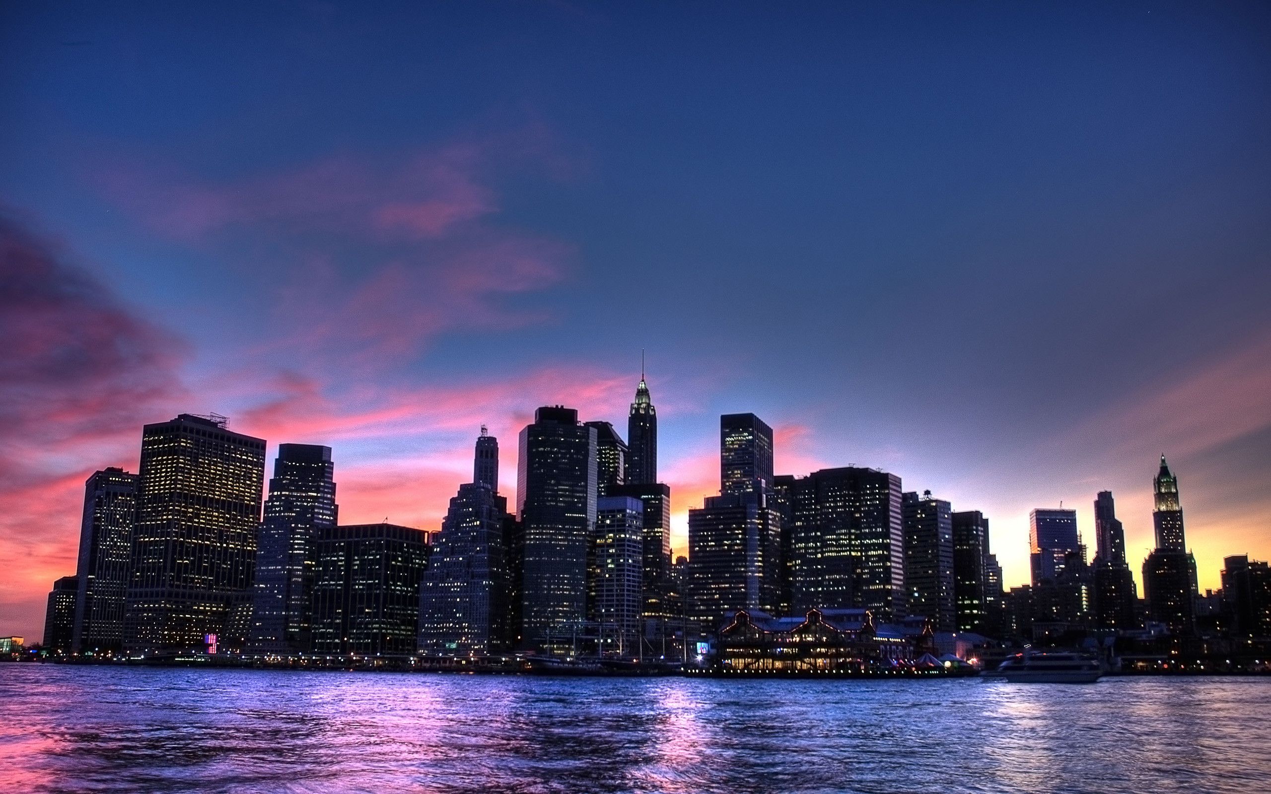 New York Skyline At Dawn wallpaper