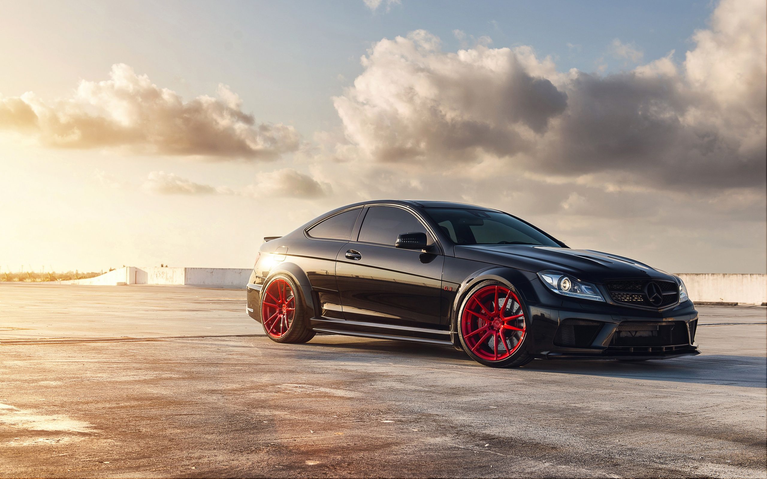 Mercedes Benz C63 AMG Wallpapers | HD Wallpapers
