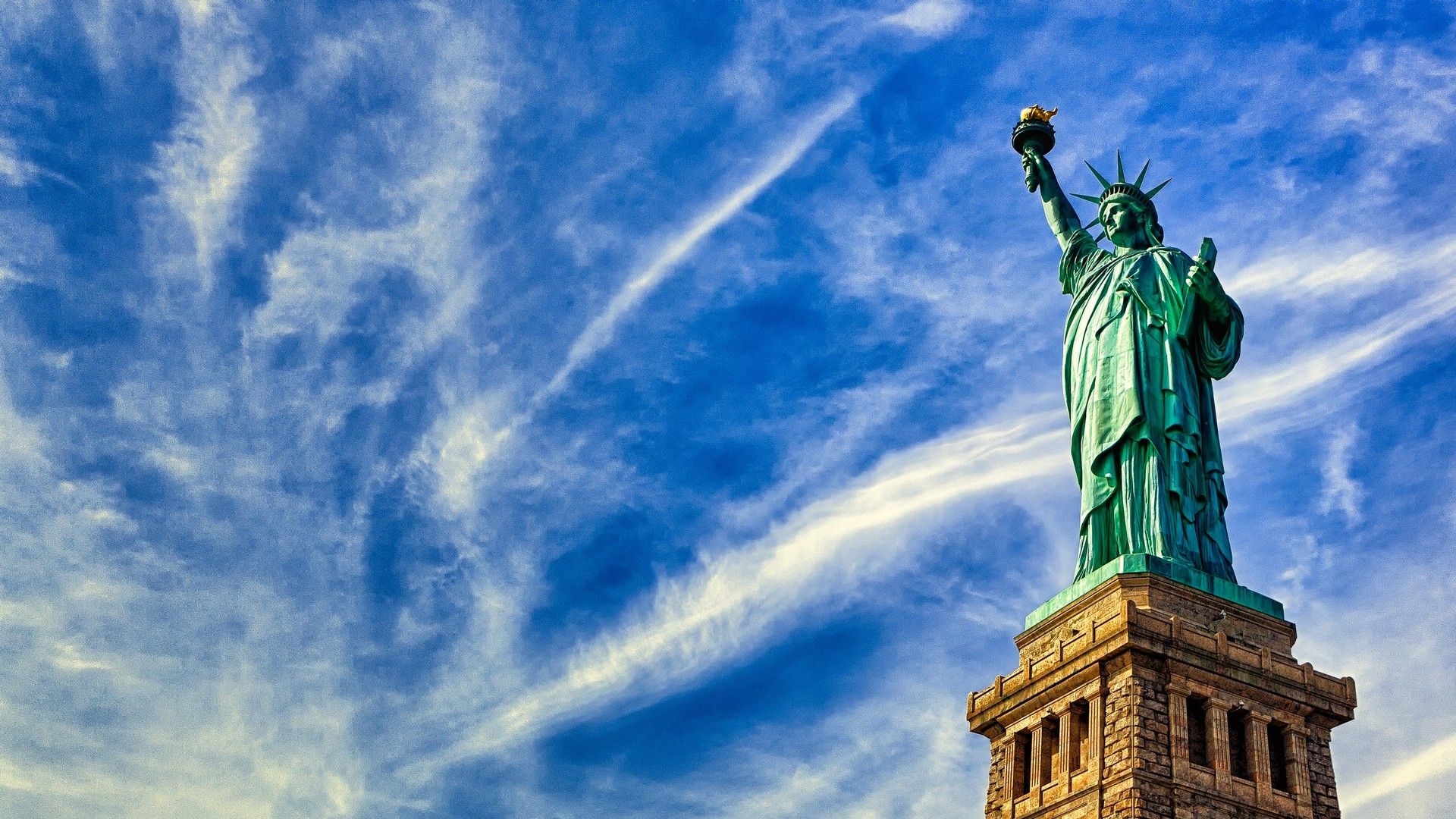 Statue of liberty in new york hd wallpaper | Wallpapers ...