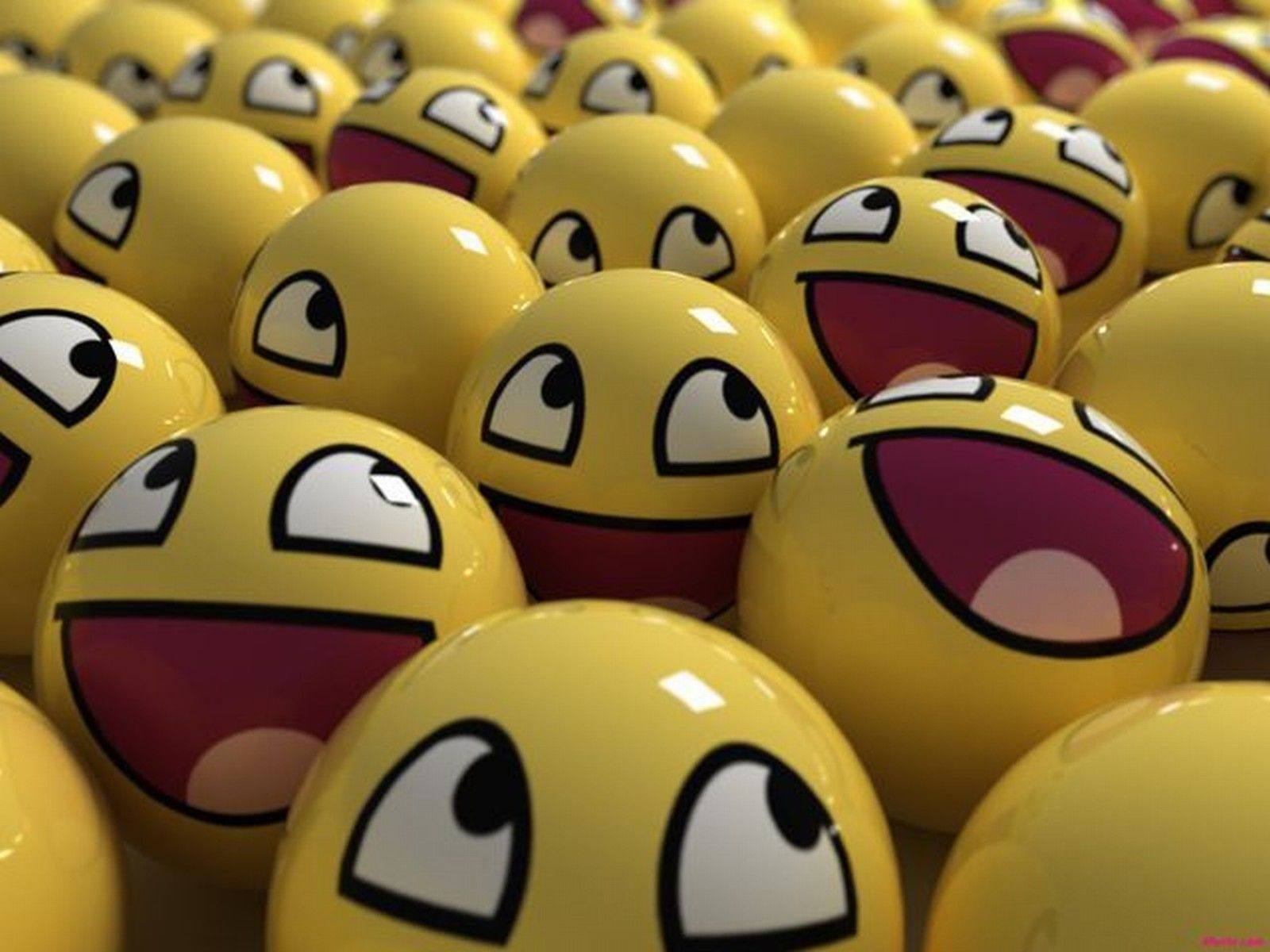 Wallpapers Of Smiley Faces