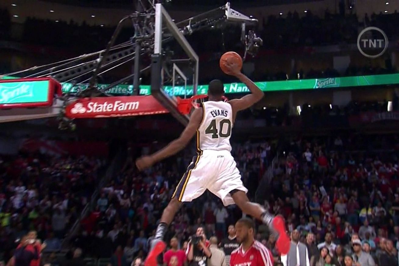 Jeremy Evans pays homage to Shawn Kemp with scissor-kick dunk ...