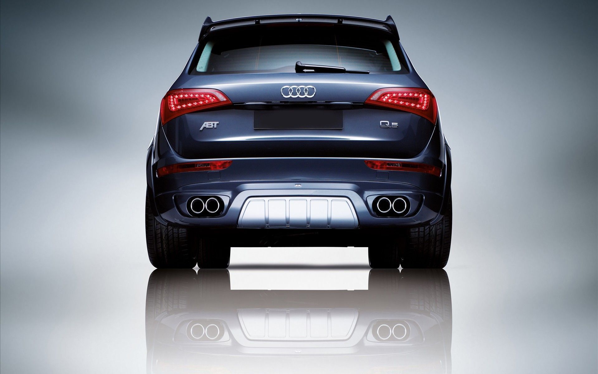 Audi-Q5-Sporty-Wallpapers.jpg