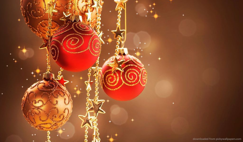 Download 1024x600 Christmas Decorations Ultra HD Wallpaper