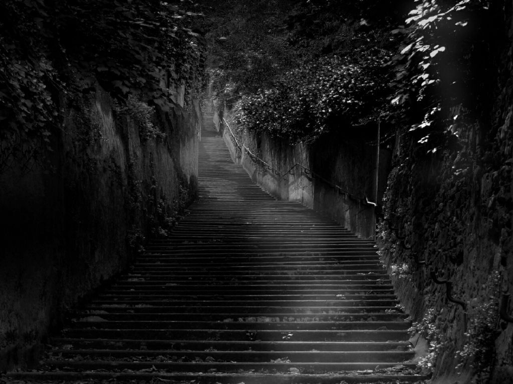 1024x768px a Long Stairs Dark Wallpapers