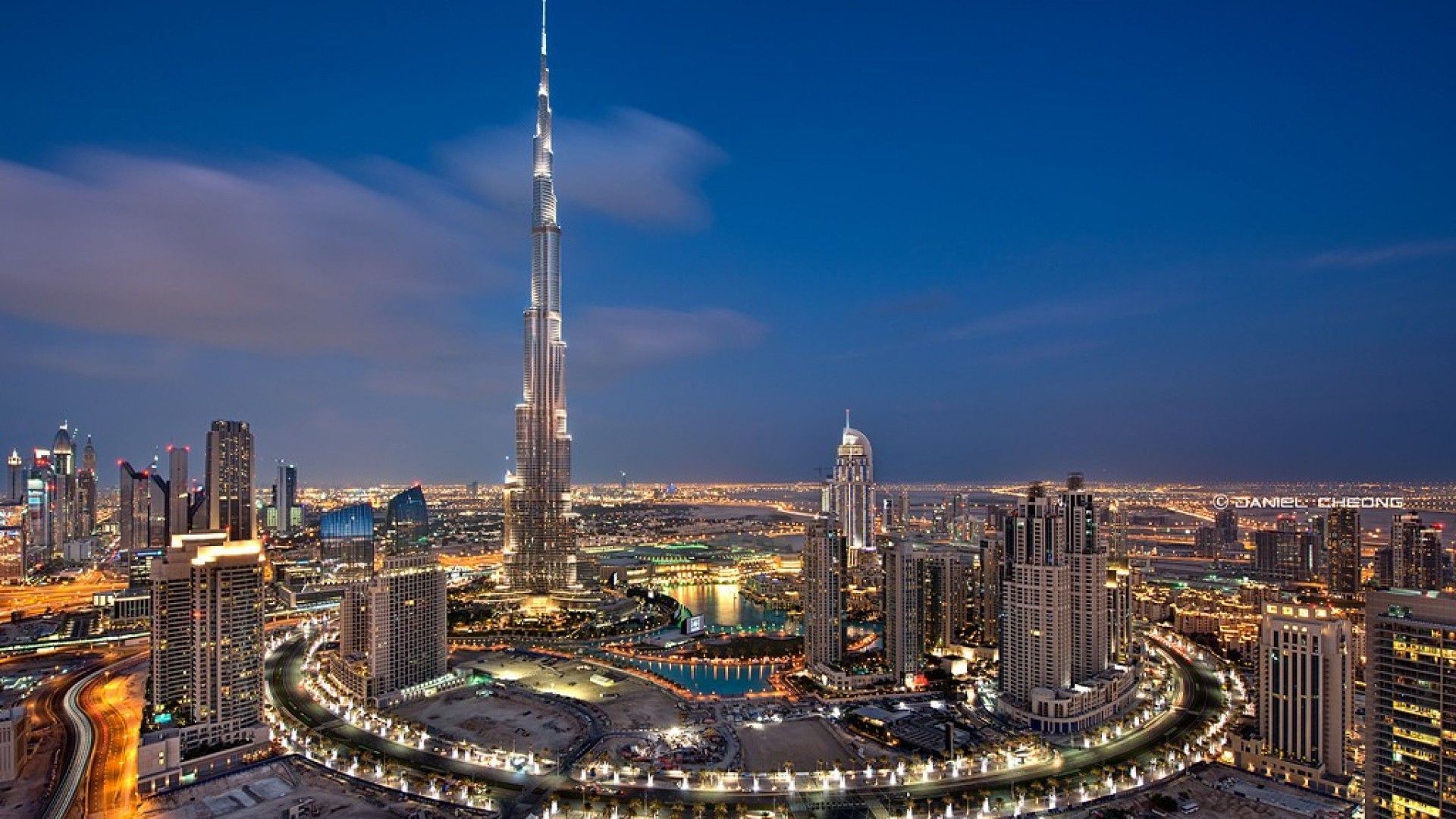 Download Burj Khalifa Skyscraper Dubai Images Wallpaper Widescreen