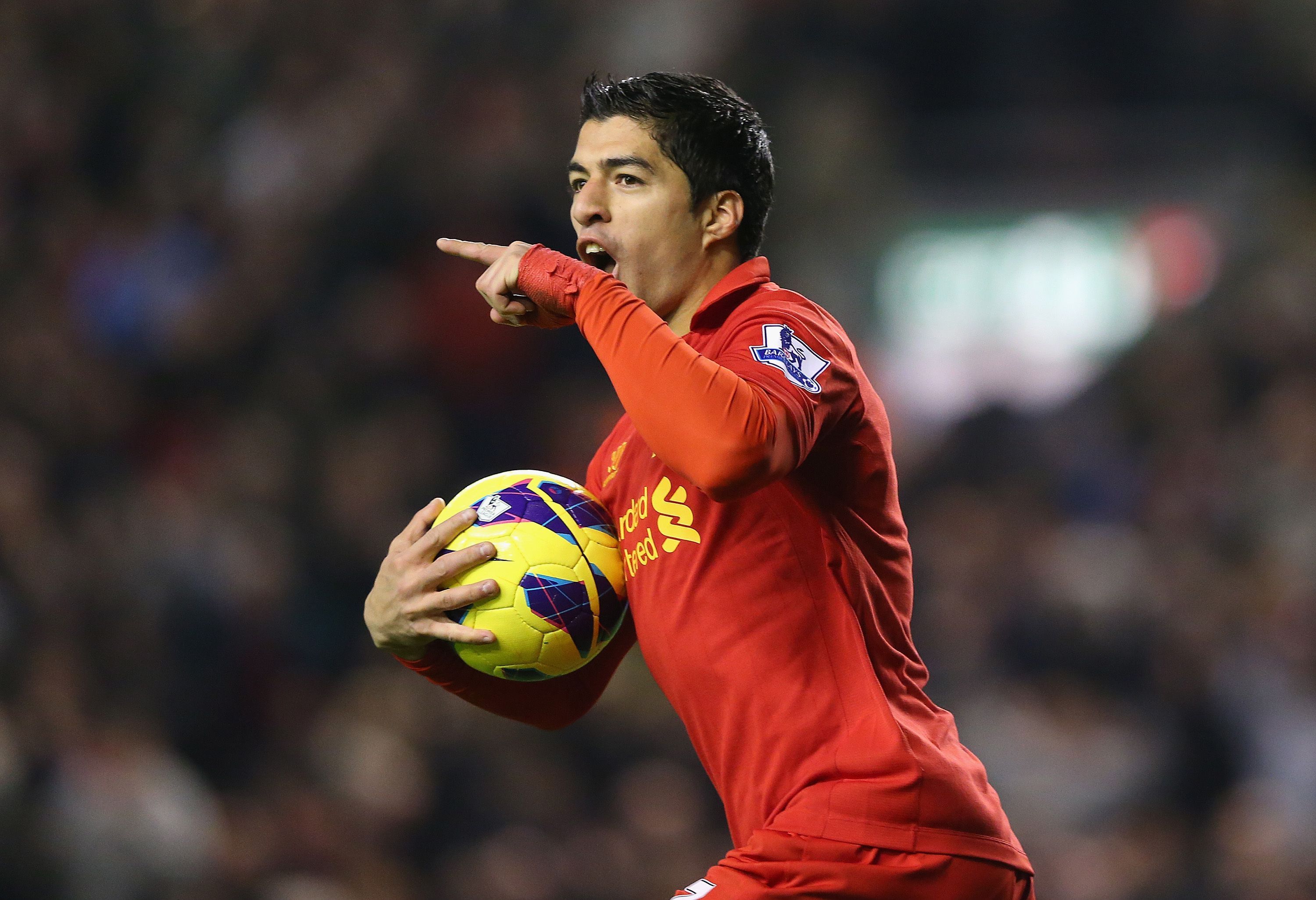 The best forward of Liverpool Luis Suarez wallpapers and images ...