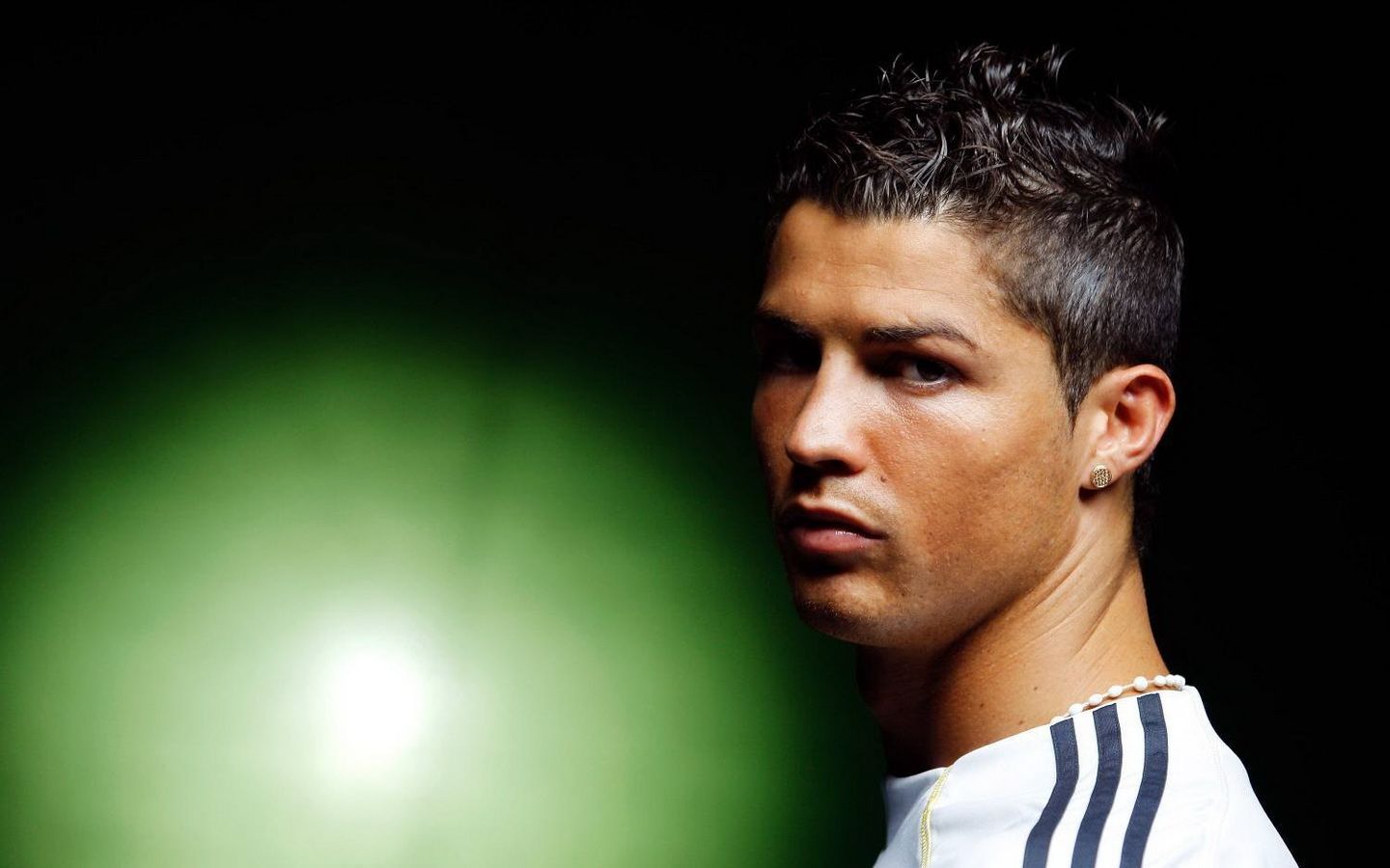 Cristiano Ronaldo Profil Wallpaper Images #385 Wallpaper | High ...