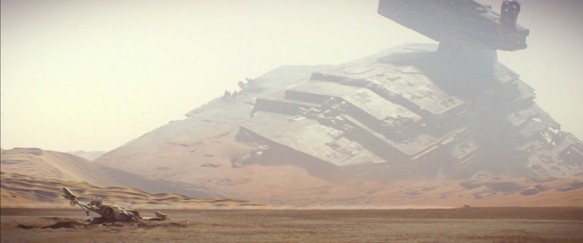 Star Wars 'The Force Awakens' desktop wallpaper-able stills from ...