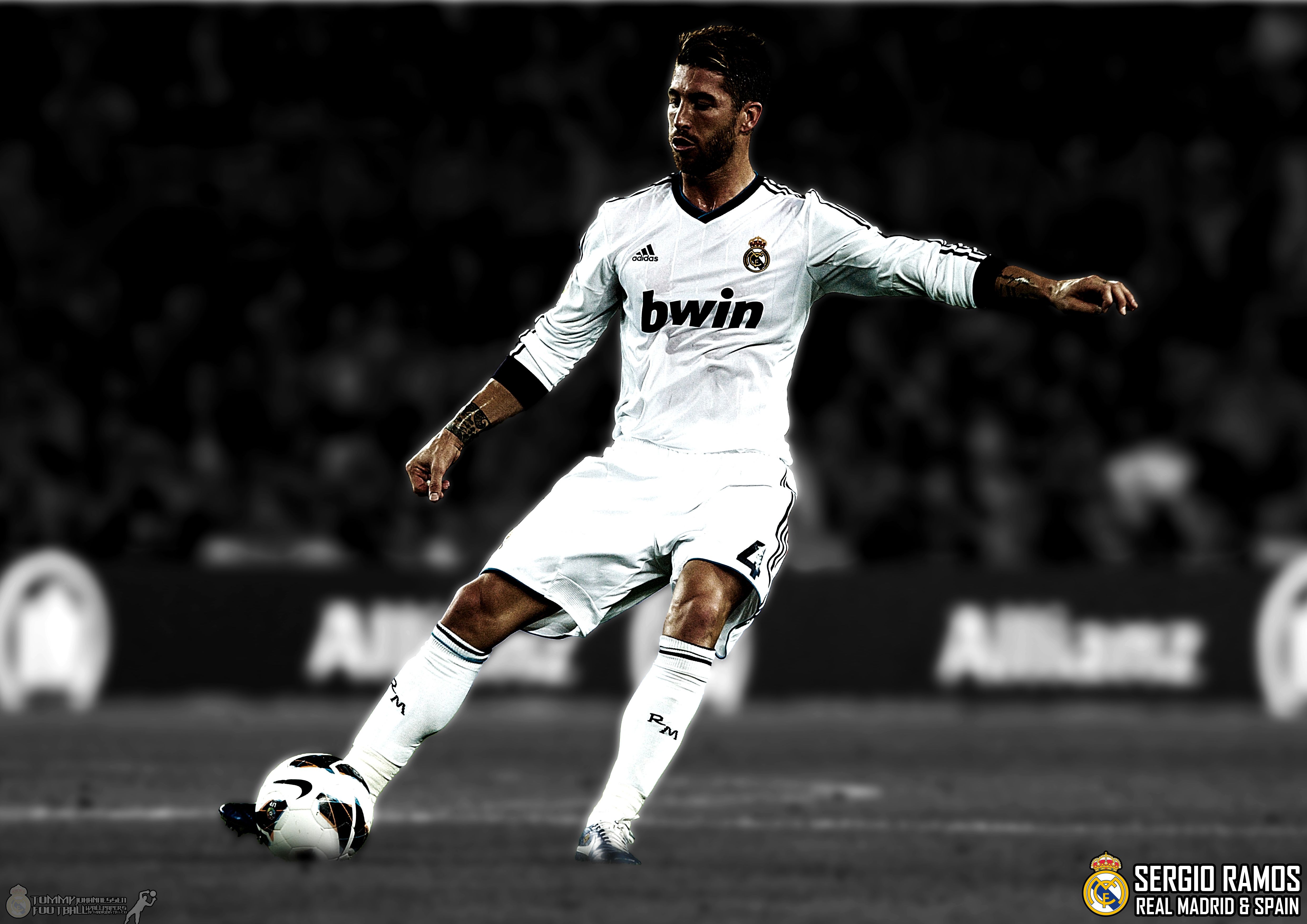 Real Madrid Sergio Ramos dribbling wallpapers and images