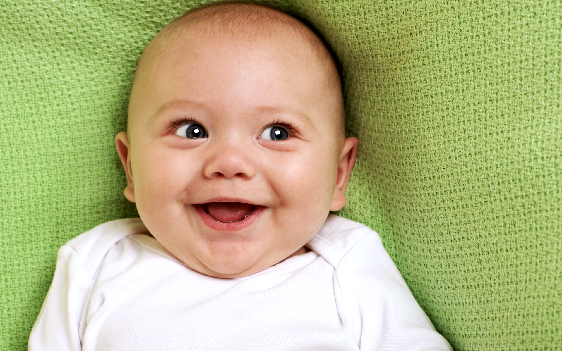 Laughing Baby Wallpapers
