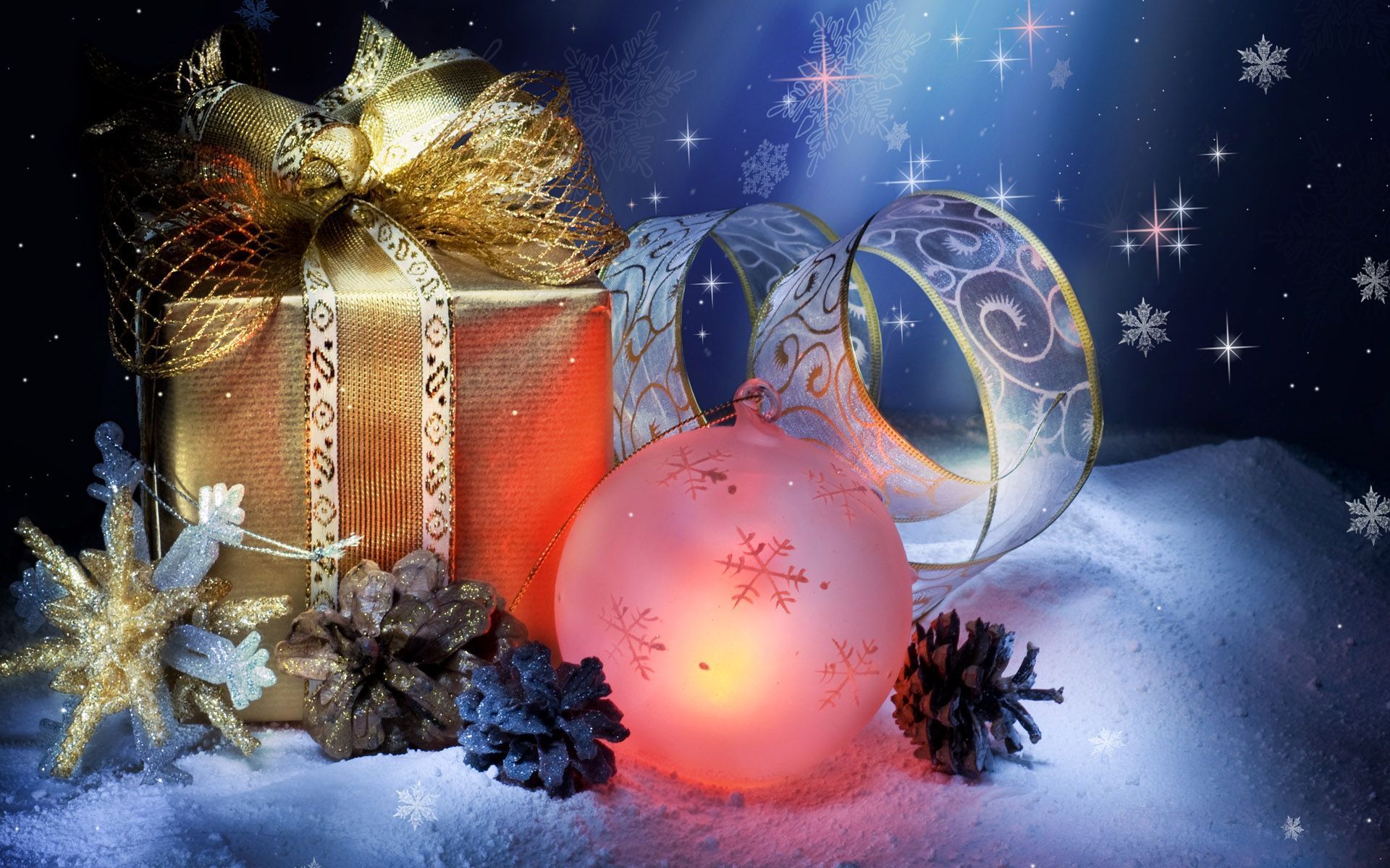 free Christmas desktop wallpaper - images, pics, photos, pictures |