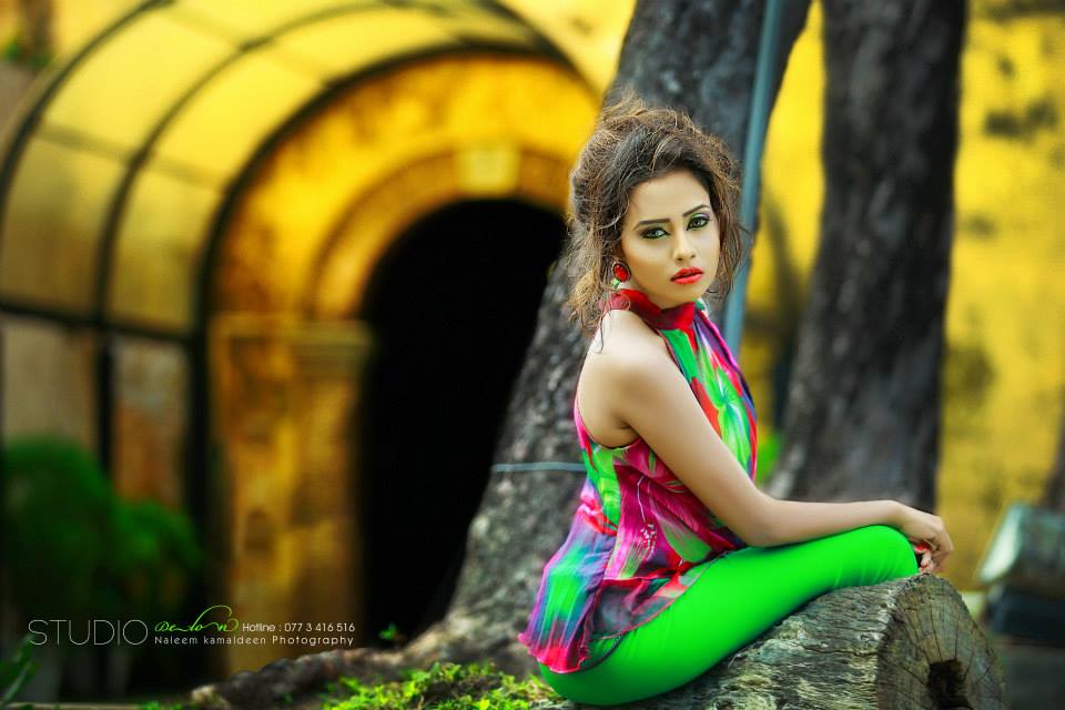 Sri Lankan Hot Model Hiruni Bandara New Gallery - Sinhala Song In ...
