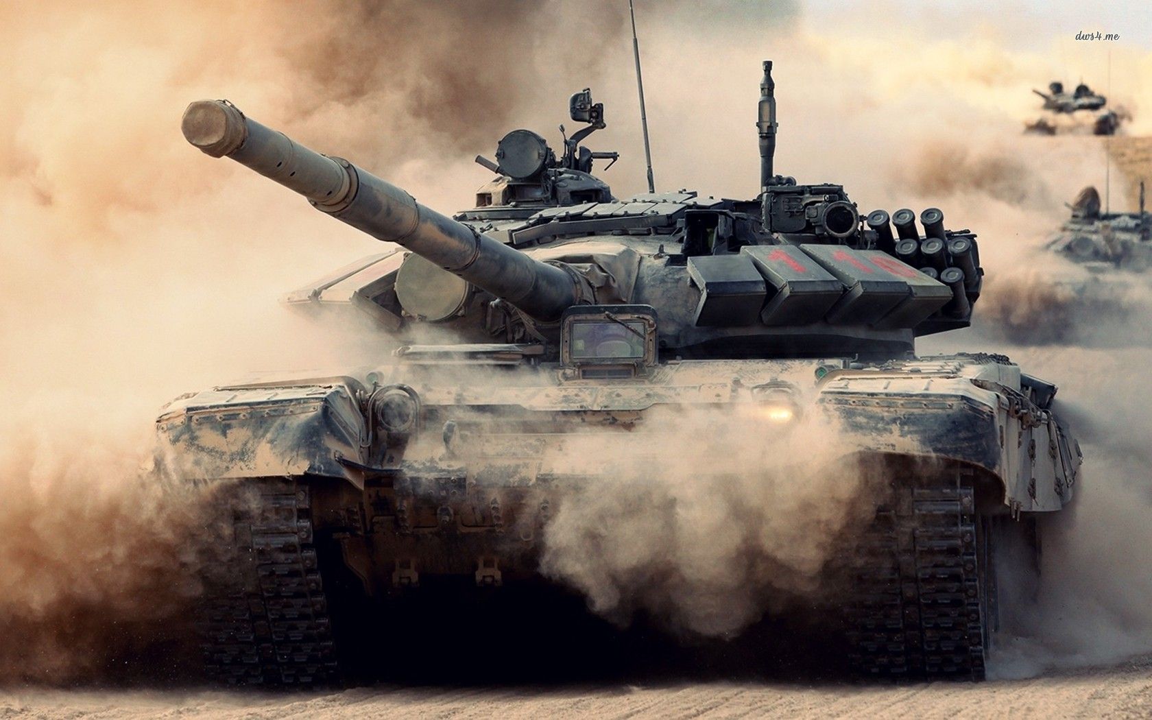 T 90 tank wallpaper - Photography wallpapers -