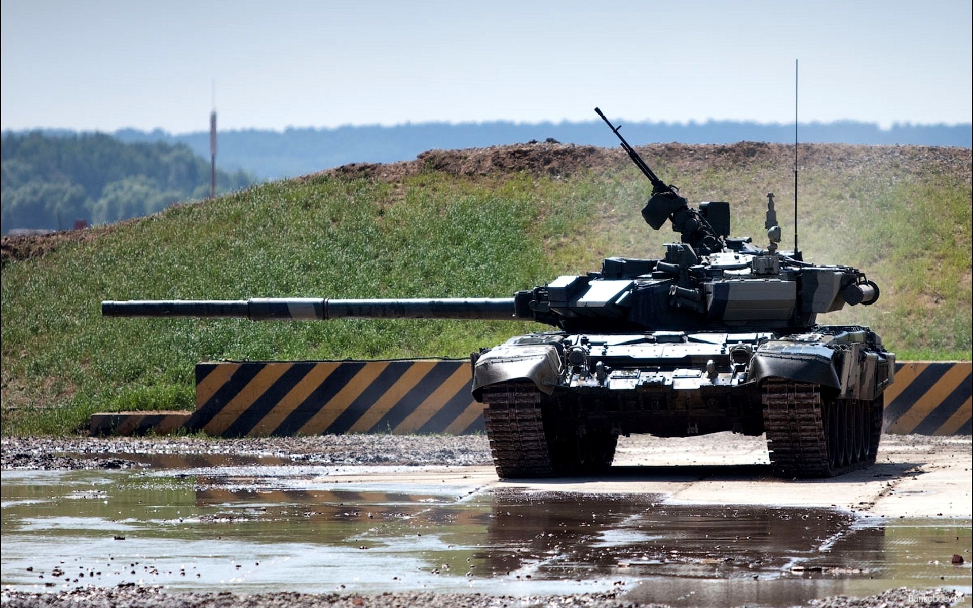 RUSSIAN T-90 TANK weapon military tanks t wallpaper | 1920x1200 ...