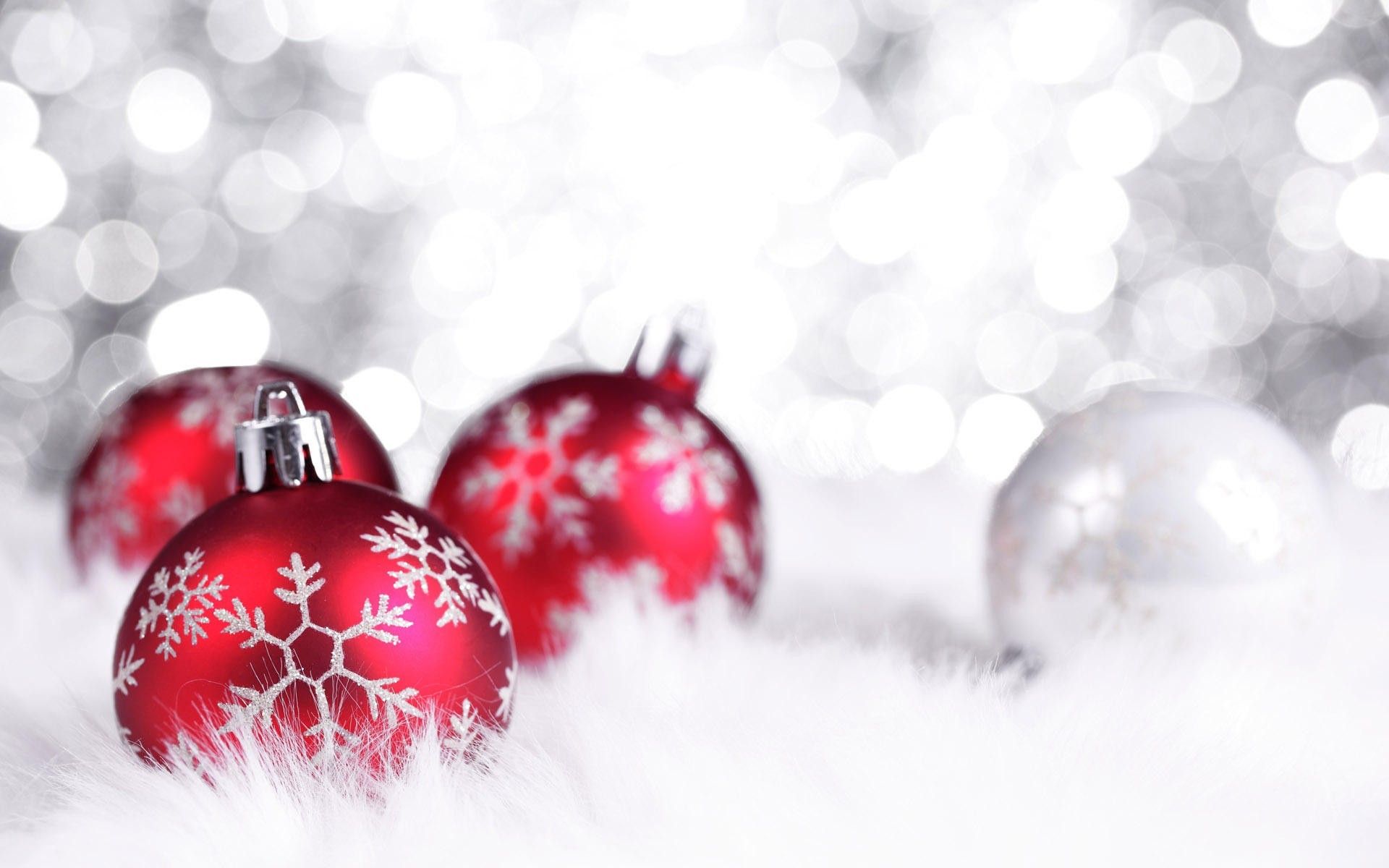 16 Stunning High Resolution Christmas Wallpapers