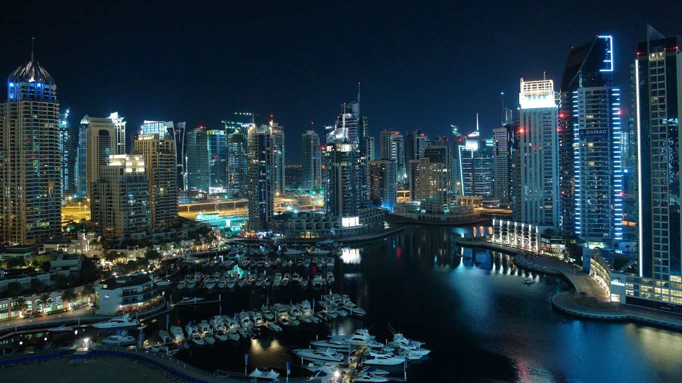 1366x768 Glittering city Dubai Wallpaper