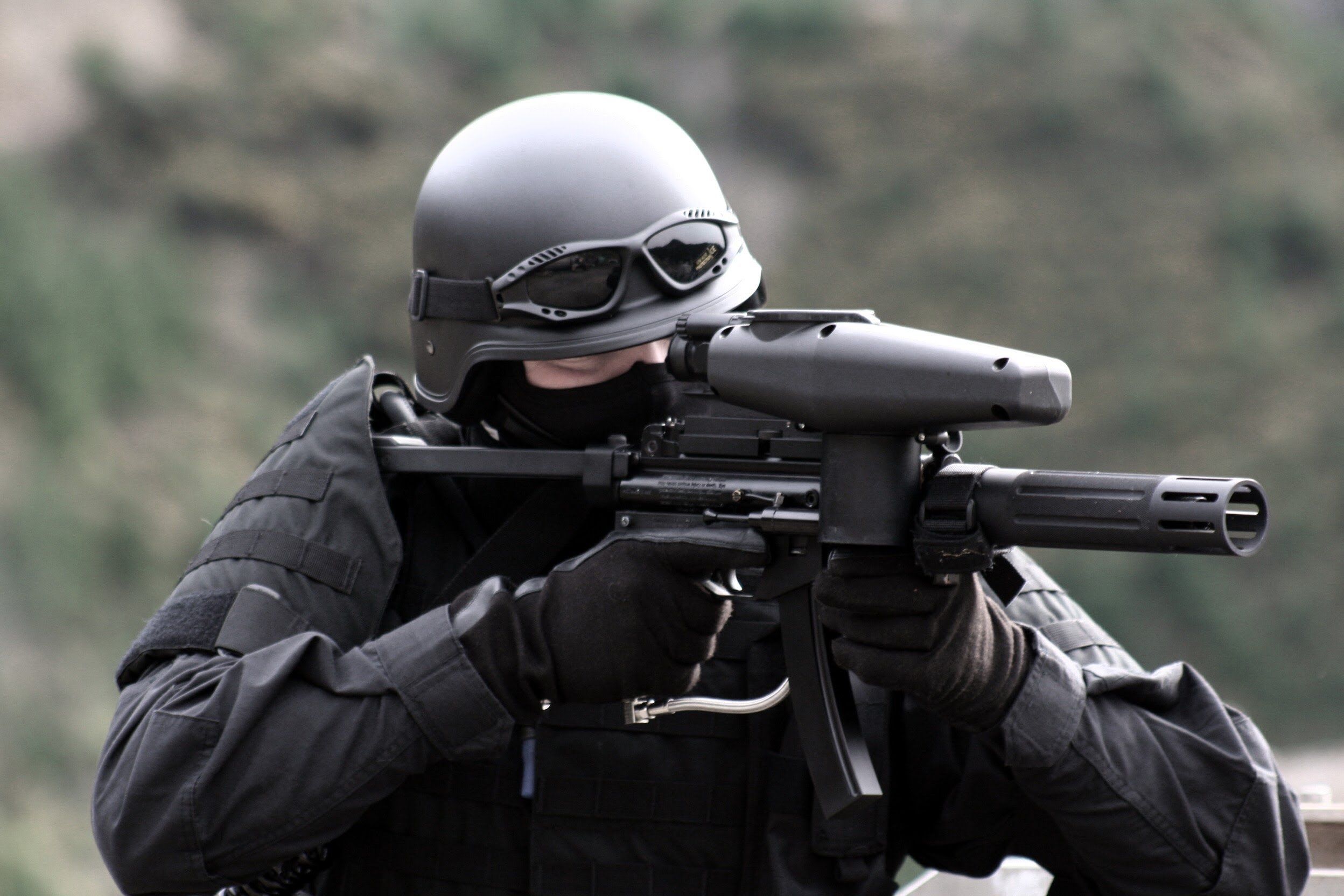 SWAT TEAM police crime emergency weapon gun wallpaper | 1600x1200 ...