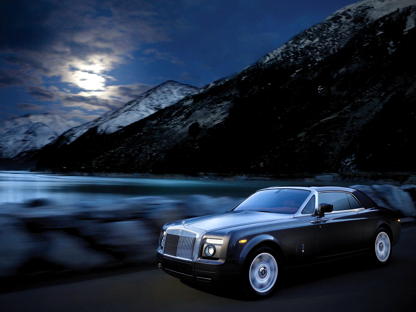 Rolls Royce Phantom Wallpaper | 1600x1200 | ID:694