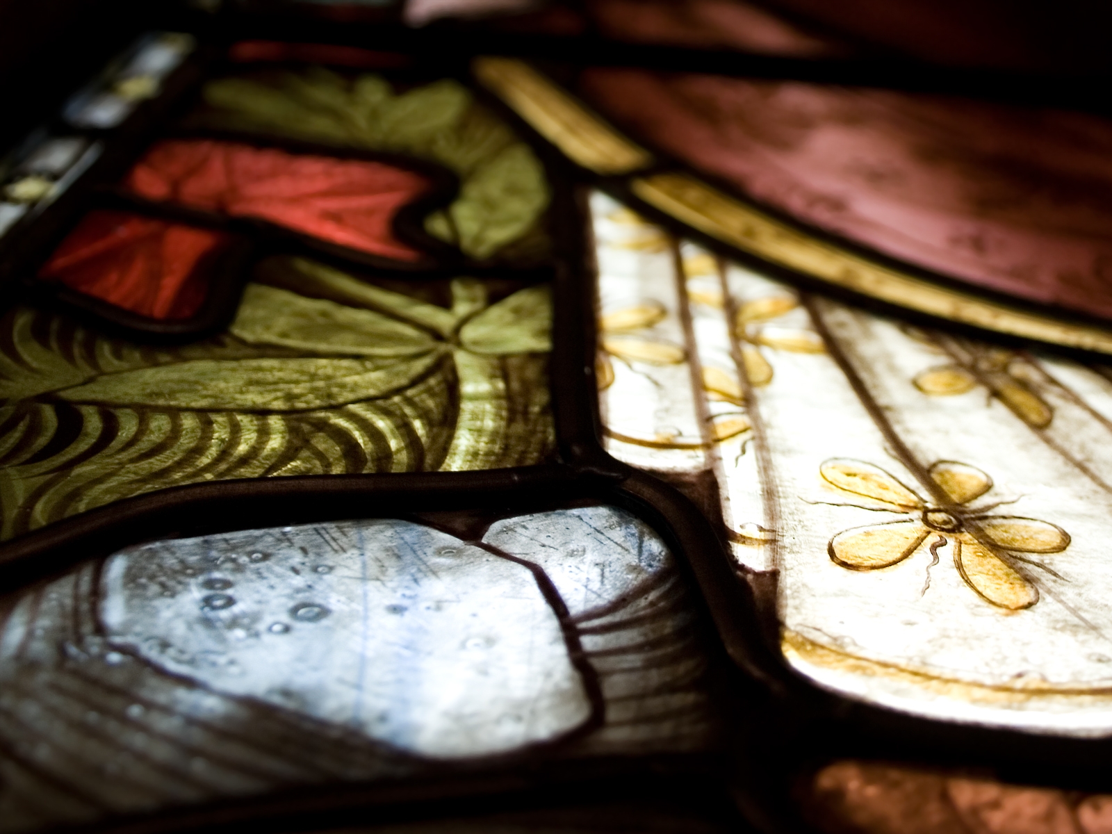 Download Stained Glass Wallpaper 1600x1200 | Wallpoper #295326