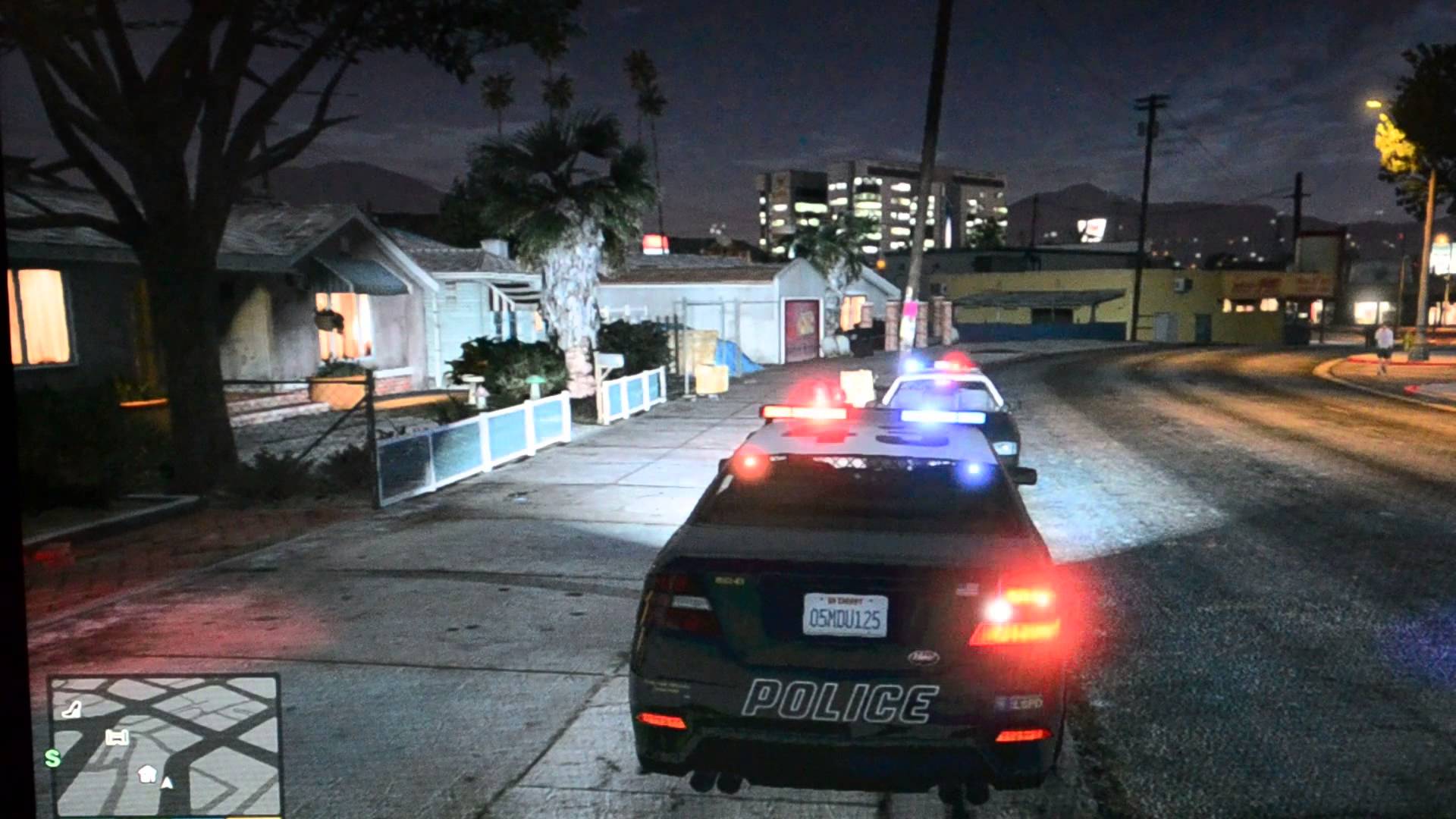 GTA5 Default Police Cruisers Close up Inspection LAPD Style