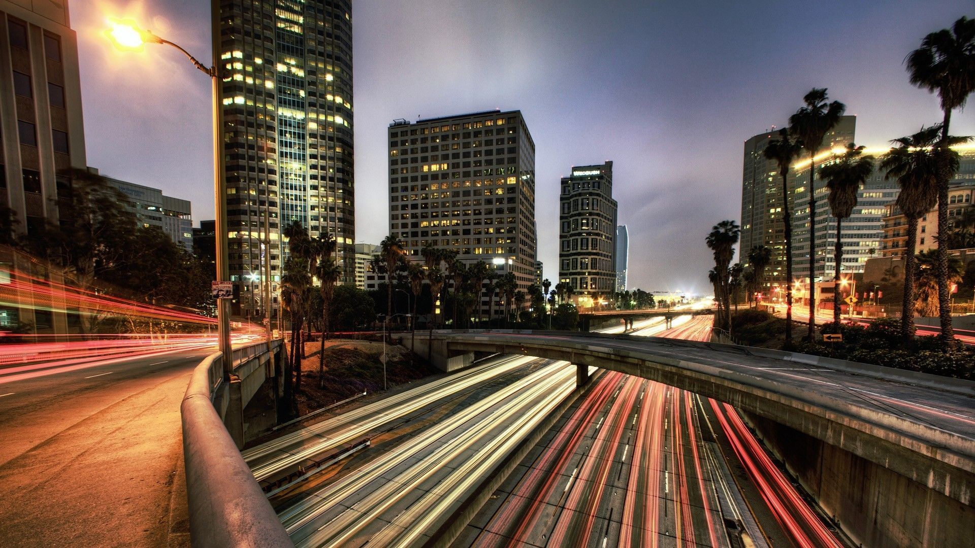 Los-Angeles-Night-Traffic-Wallpaper.jpg
