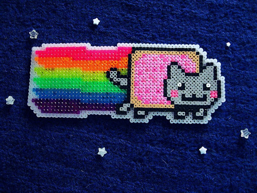 Nyan Cat in Perler Beads by Adrielle-226 on DeviantArt