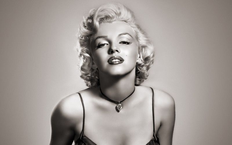 Dream Girl - Marilyn Monroe Photos on ThisIsMarilyn.com