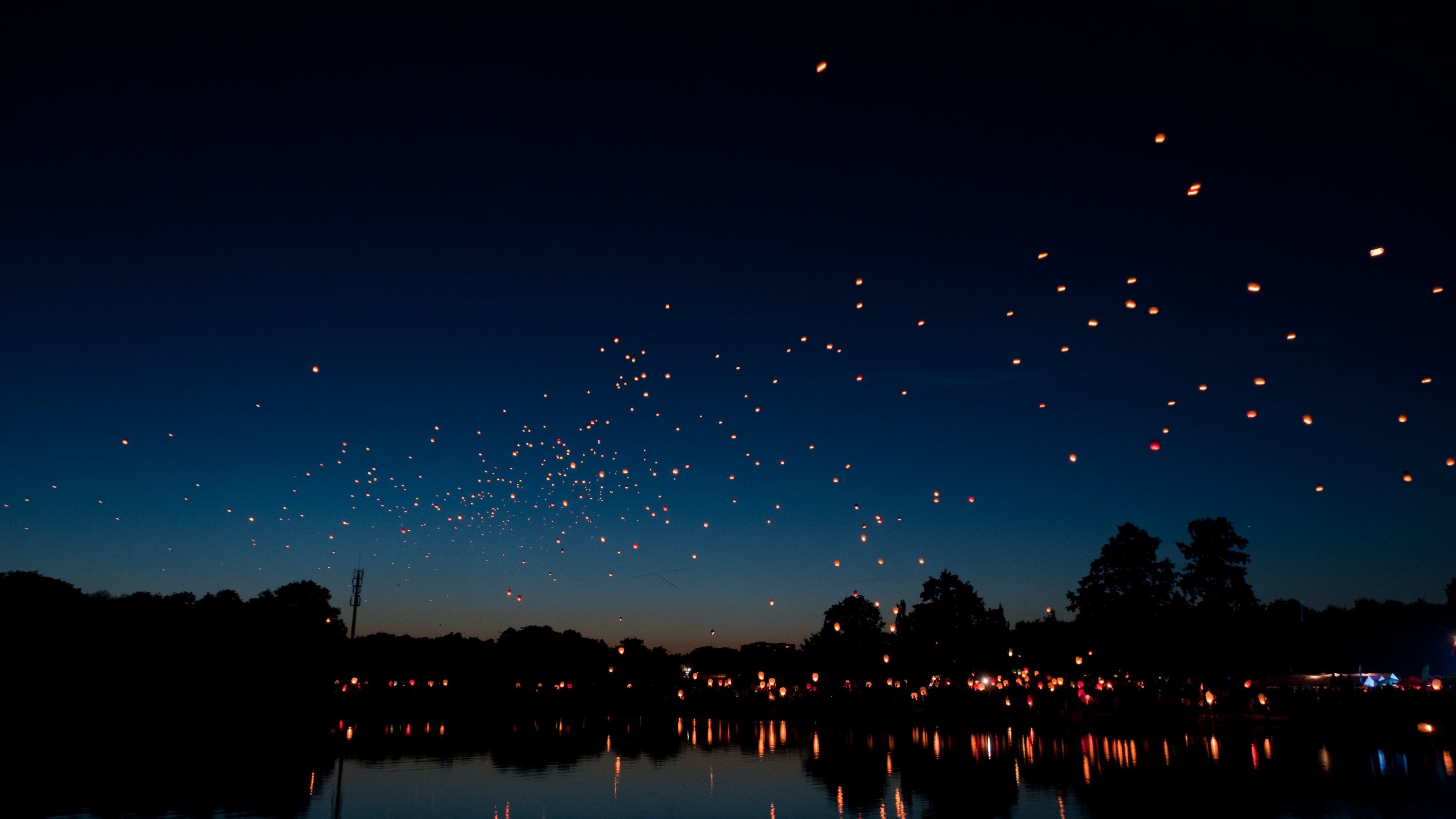 Flying hot air lanterns ultra wallpaper HD Backgrounds