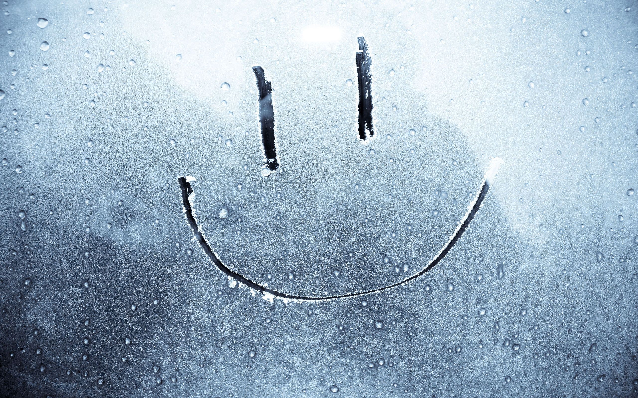 Smile on the glass wallpaper