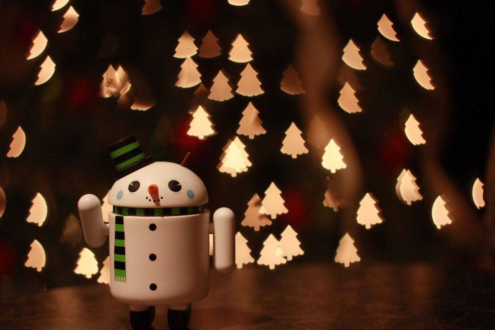 Free Christmas Wallpapers for Android | Wallpapers9