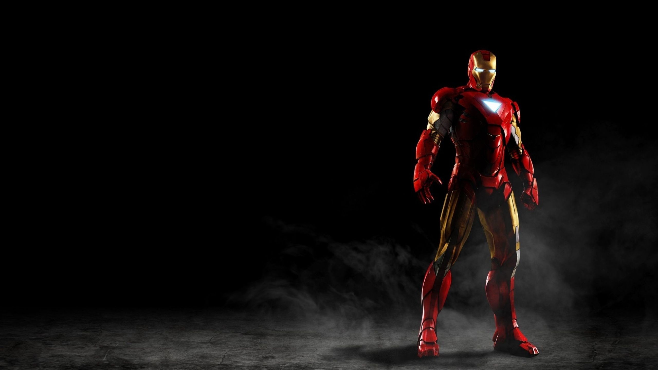 Iron Man in the Dark Wallpaper Stock Picture #51416 - ARASPOT.com
