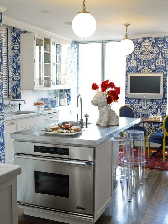 Aesthetic Oiseau: Blue and White Wallpaper Kitchens