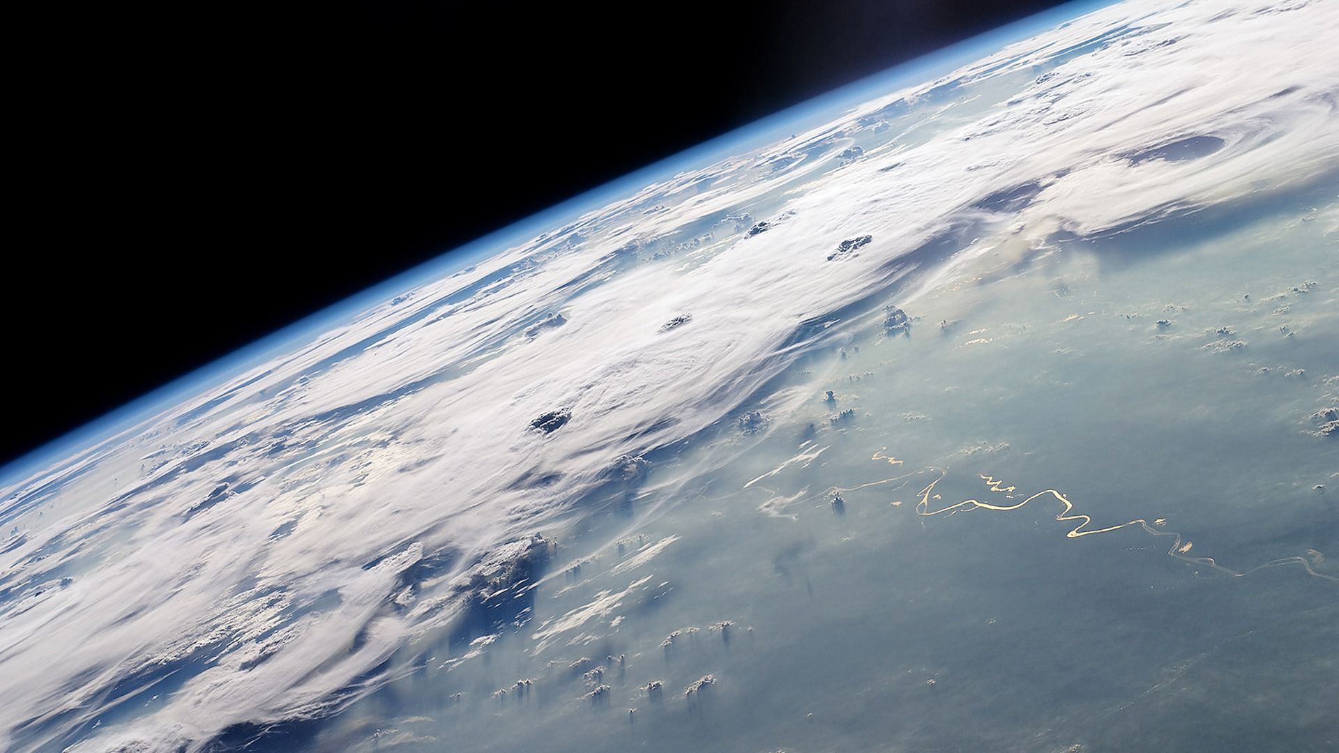 Earth Orbit From Space Wallpaper | digitalhint.net