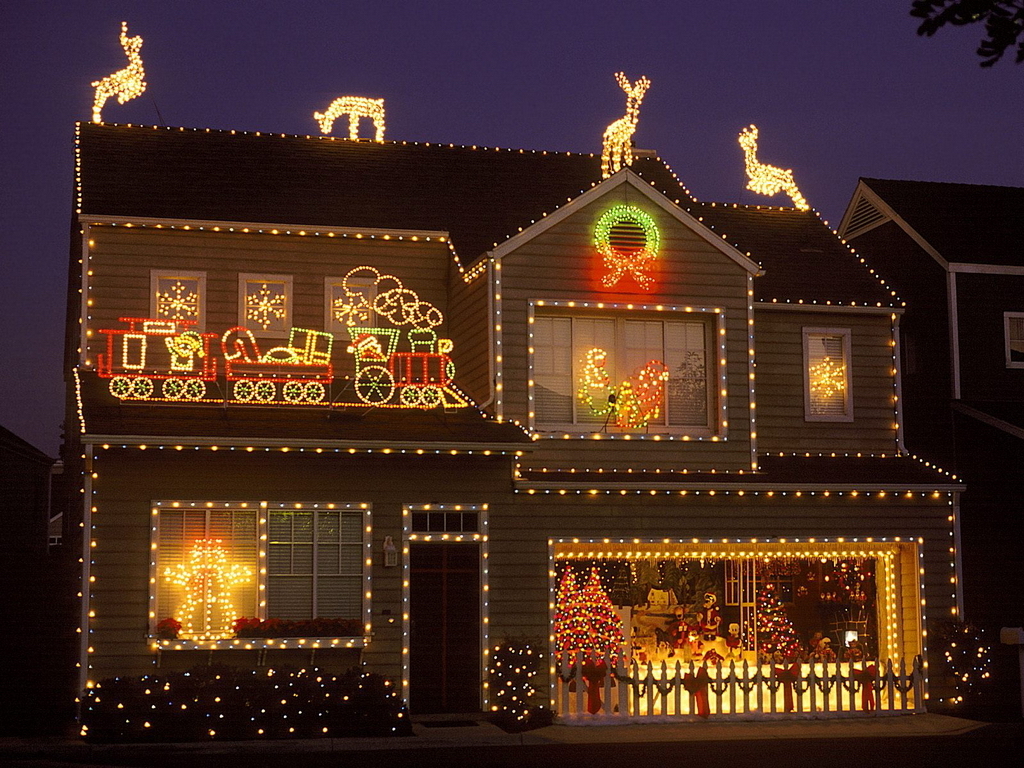 Holiday Home - Christmas Wallpaper (2735357) - Fanpop