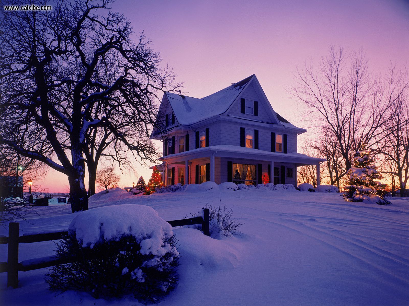 Miscellaneous: Victorian Home At Christmas Middleton Wisconsin ...