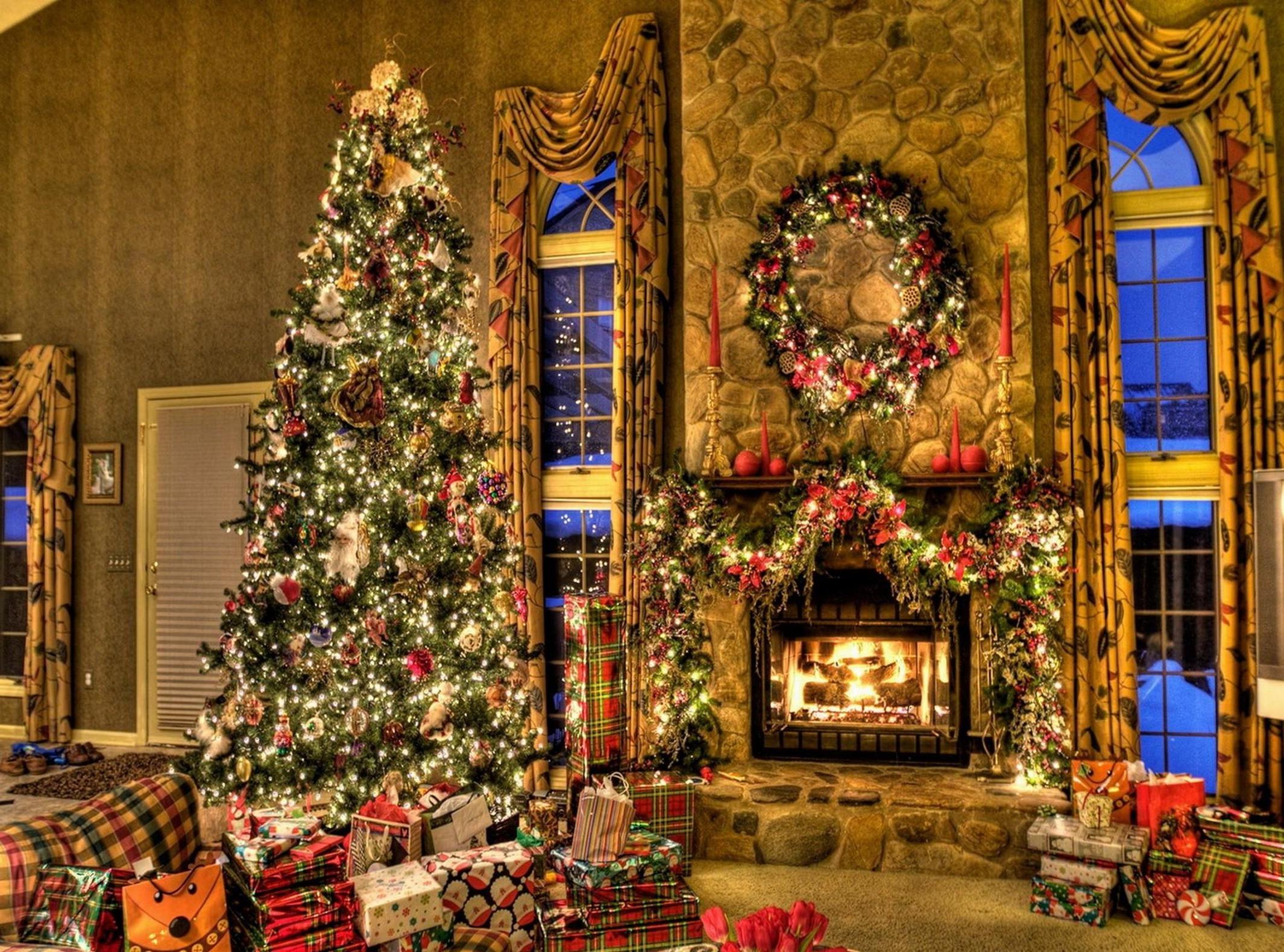 Tree Christmas Presents Fireplace Wreath Home #v2V