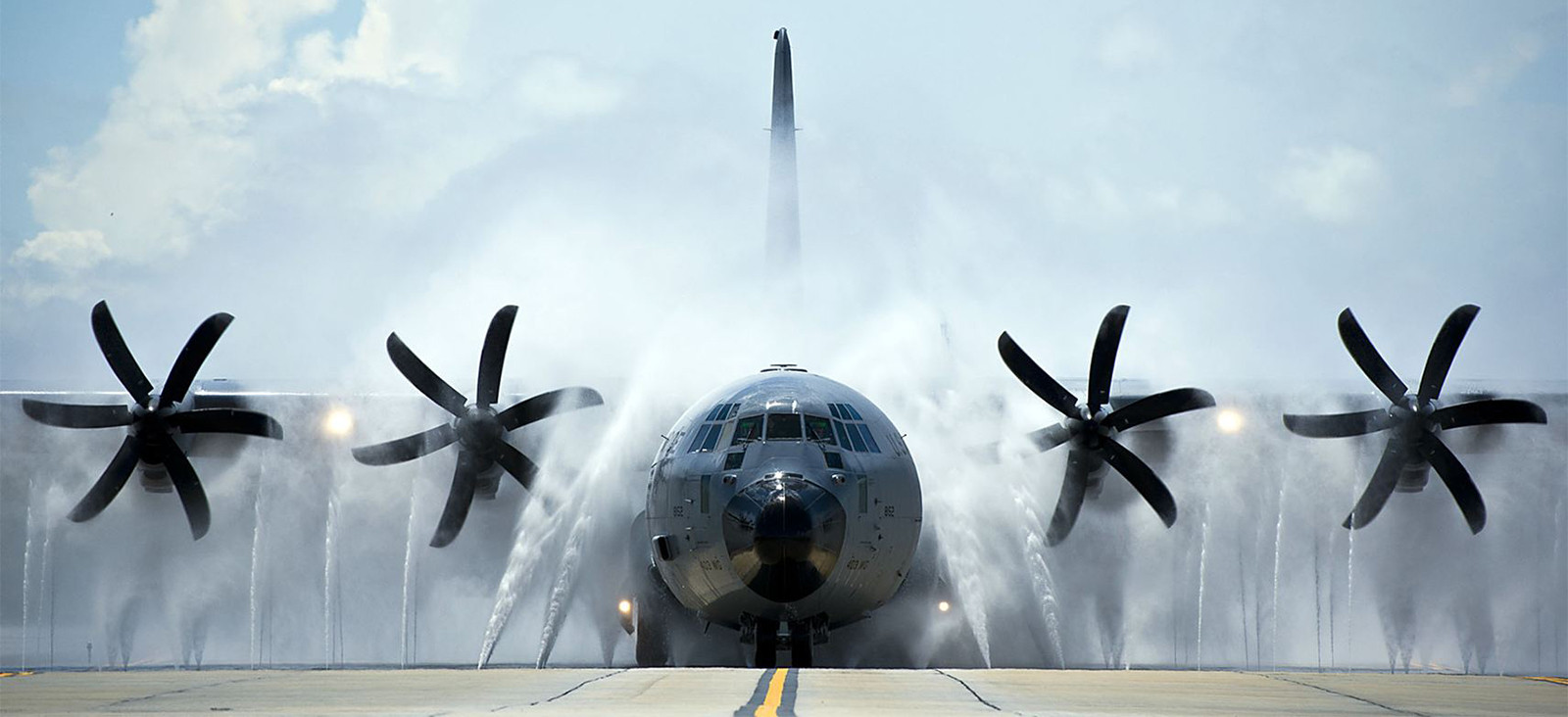C-130 going through the car wash : aviation